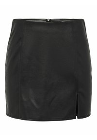 Et svart lær miniskjørt med en glatt tekstur, som har en baklomme og en liten sideslitt. Enkel design uten tilleggselementer.