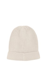 Cappello a beanie lavorato a maglia color crema con texture a costine e orlo piegato. La parte superiore presenta un piccolo e semplice dettaglio di cucitura a corona.
