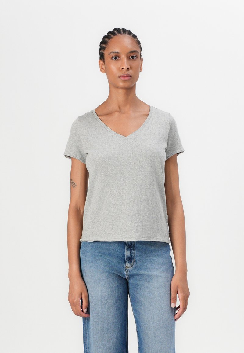 Marc O'Polo DENIM - SHORT SLEEVE V NECK - Basic T-shirt - grey melange, Enlarge