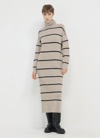 Calliope RIGHE  - Strickkleid - variante