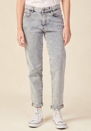 GIRLFRIEND MIT 5 TASCHEN - Jeans Straight Leg - denim snow bleu