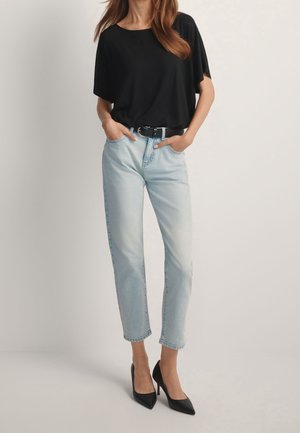 OCHNIK, T-shirt basique - black