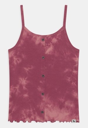 Débardeur côtelé sans manches tie-dye rose avec cinq boutons devant et une petite étiquette logo de la marque en bas de l’ourlet.