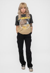 Paradiso Clothing RAMONES ALL THE WAY DYE WASH - Print T-shirt - black