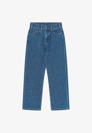 Blå denim bukser med lige ben, foran knap, lynlås, bæltestropper og fem-lomme design på hvid baggrund.