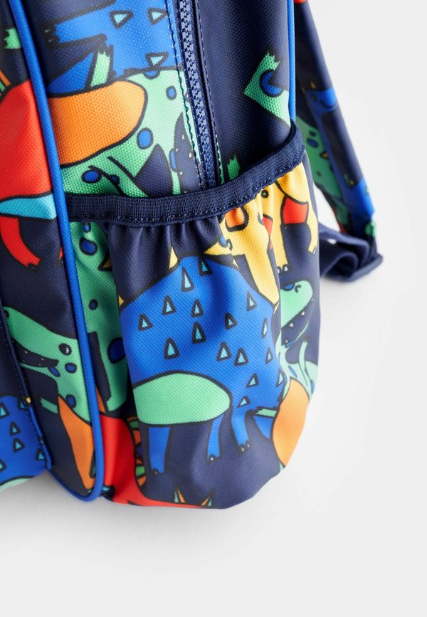 REGULAR FIT – Tagesrucksack