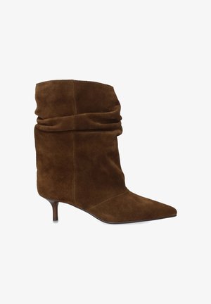 befree, RITA-068 - Botines - khaki