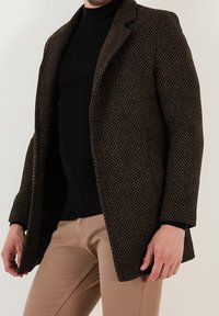 Buratti Pitkä takki - camel
