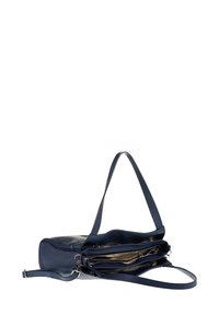 Marineblauwe leren schoudertas met een gestructureerde afwerking, voorzien van twee ritscompartimenten en een lange verstelbare schouderriem.