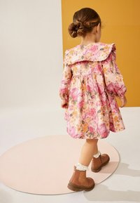 Next COLLAR  - Nappali ruha - pink
