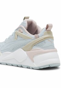Puma EFEKT  - Tossud - frosted dew desert dust
