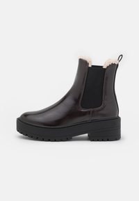 ONLBRANDIE CHELSEA - Platform ankle boots - brown