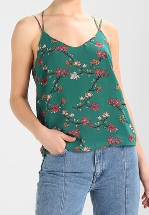 Vero Moda Top - green