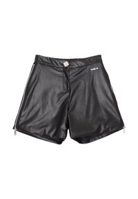 Pantaloni shorts neri in finta pelle con una texture lucida, vita elastica, zip frontale e zip laterali. Presenta un piccolo logo sulla vita.
