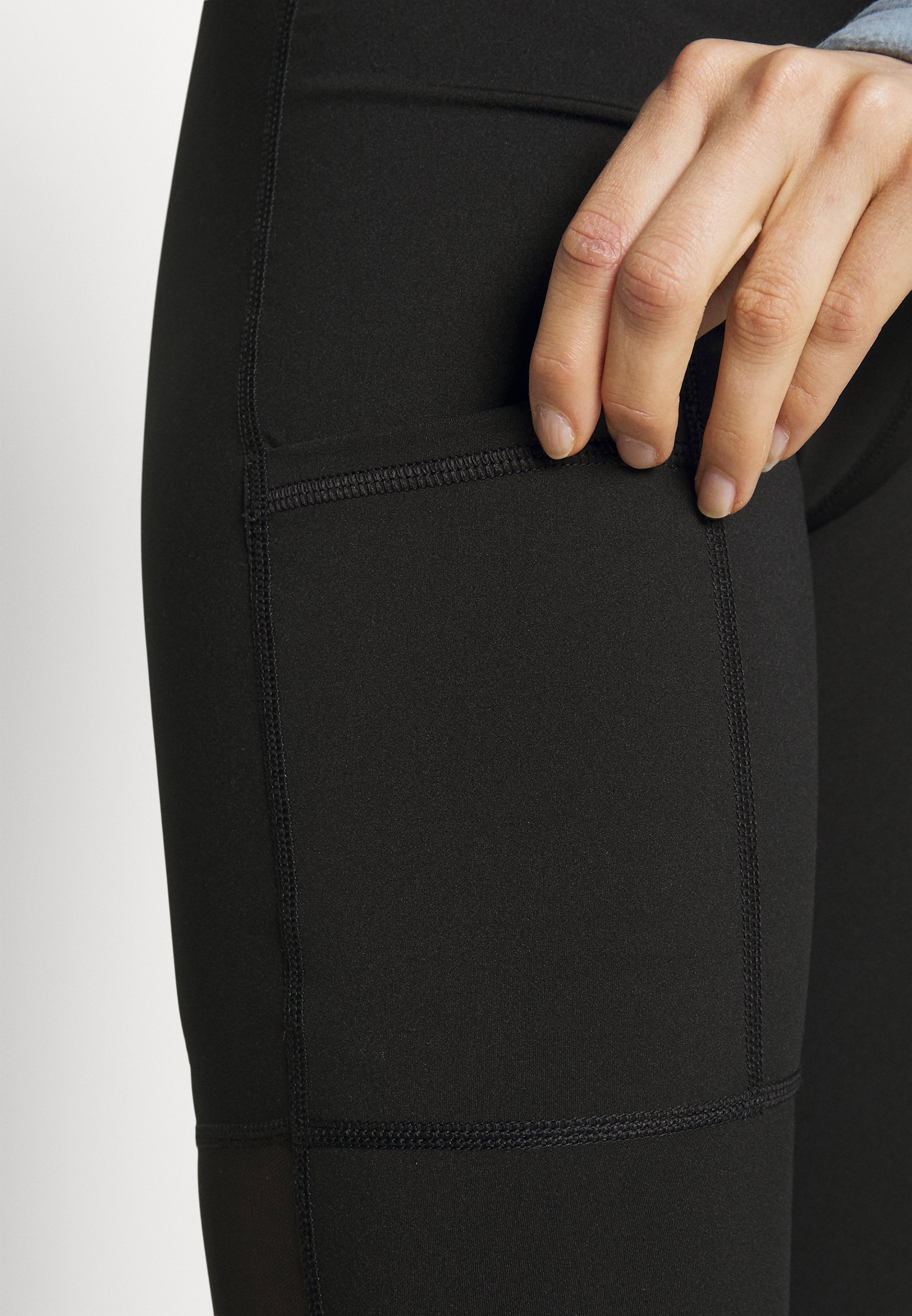 The North Face MOVMYNT CAPRI - Leggings 