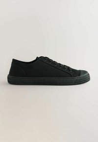REGULAR FIT - Sneakers low - black