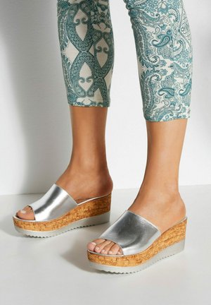 LASCANA, Heeled mules - silberfarben