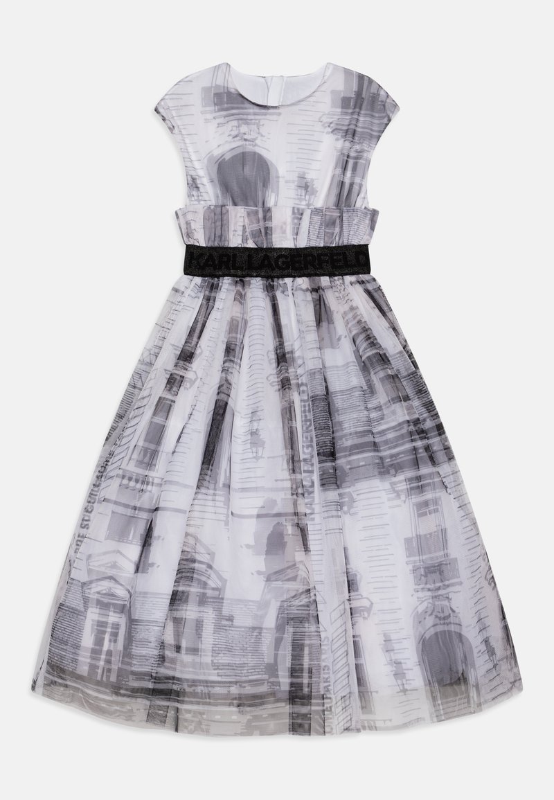 Robe avec un imprimé de paysage urbain gris et blanc, en tissu semi-transparent, manches courtes, et une taille élastique noire avec la marque "KARL LAGERFELD".