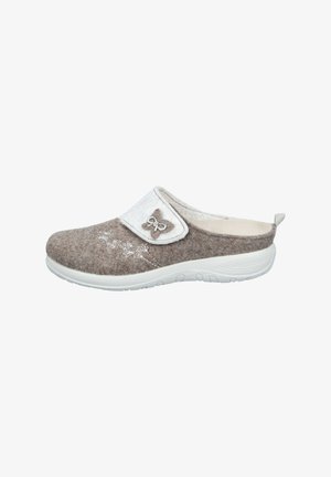 Mule slipper in beige felt with a white strap, decorative butterfly accent, and white rubber sole. Features subtle floral embroidery.