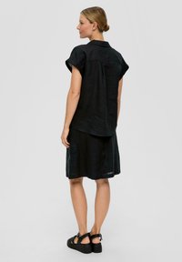 s.Oliver KURZARM - Overhemdblouse - schwarz