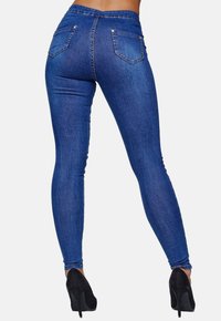 Elara - Jeansy Skinny Fit