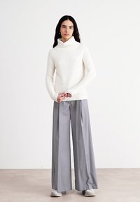 BOSS FALODAN - Pulover - open white