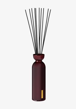 FRAGRANCE STICKS - THE RITUAL OF AYURVEDA - SWEET & NUTTY - SWEET ALMOND OIL & INDIAN ROSE - Kamerparfum