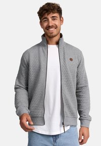 Unselected, lt grey mix