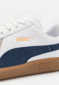 Puma ARMY UNISEX - Joggesko - white/club navy