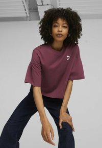 Puma CLASSICS  - Paprasti marškinėliai - dark jasper