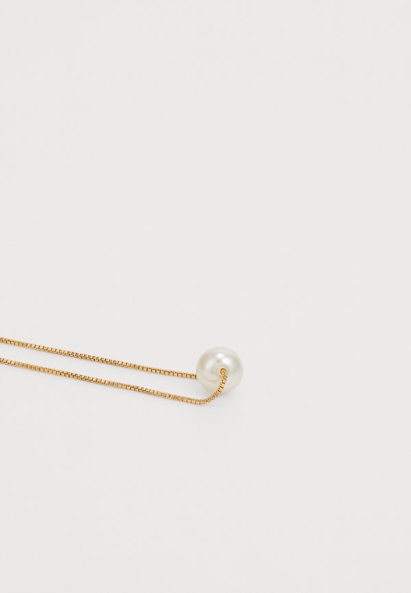 GILPATRICK - Necklace4