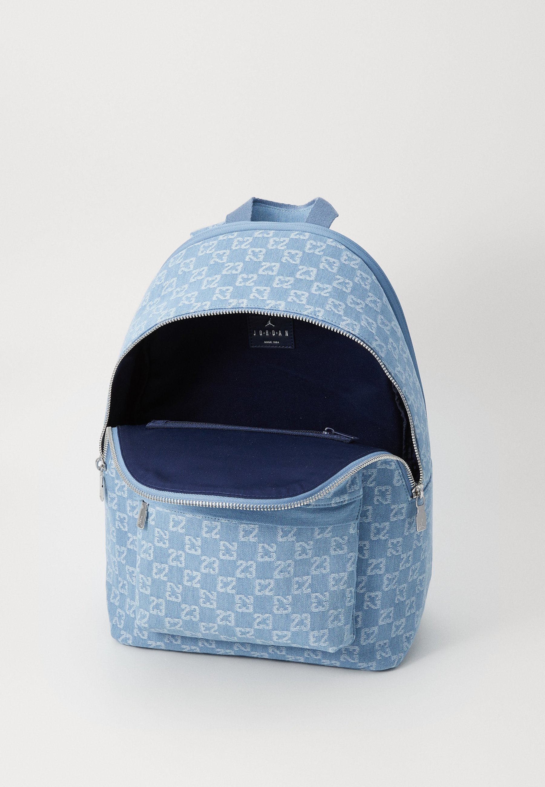 Jordan monogram バックパック JORDAN BRAND MONOGRAM BACKPACK BLACK 23HO-S（ジョーダン