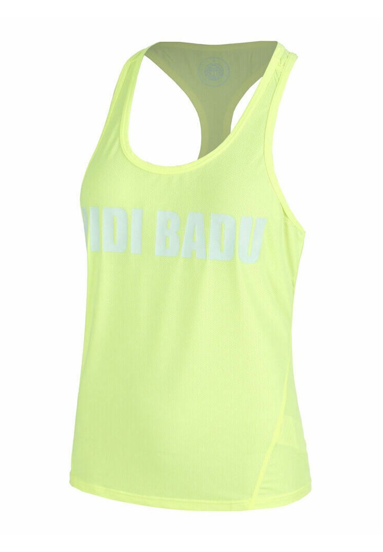 Canottiera atletica senza maniche per donna di colore giallo neon con schiena a strappo e grande scritta bianca sfumata "AIDI BADU" sul petto.
