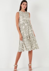 LELA REGULAR FIT - Vapaa-ajan mekko - olive