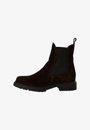 Stivale alla caviglia in suede marrone con punta arrotondata, pannelli laterali elasticizzati e un cappio. Suola in gomma robusta con scanalature profonde per una buona aderenza.