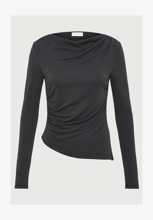 Zwarte langslavige top met een kraaghals, geplooide details aan de voorkant en een asymmetrische zoom. Gemaakt van zachte, gladde stof.