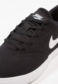 Nike SB SB CHECK CANVAS - Gördeszkacipők - black/white