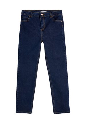 Jeans en denim bleu foncé avec une coupe droite, un design à cinq poches, des coutures orange subtils et une fermeture à bouton en métal à la taille.
