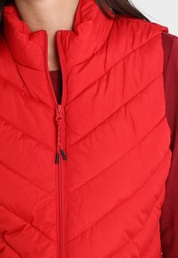 GAP Vesta - red