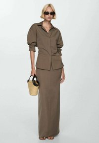 Mango Dolgo krilo - light brown