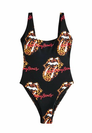 Čierne jednodielne plavky s leopardím vzorom a logami jazyka Rolling Stones, doplnené červeným kurzívnym nápisom "The Rolling Stones".