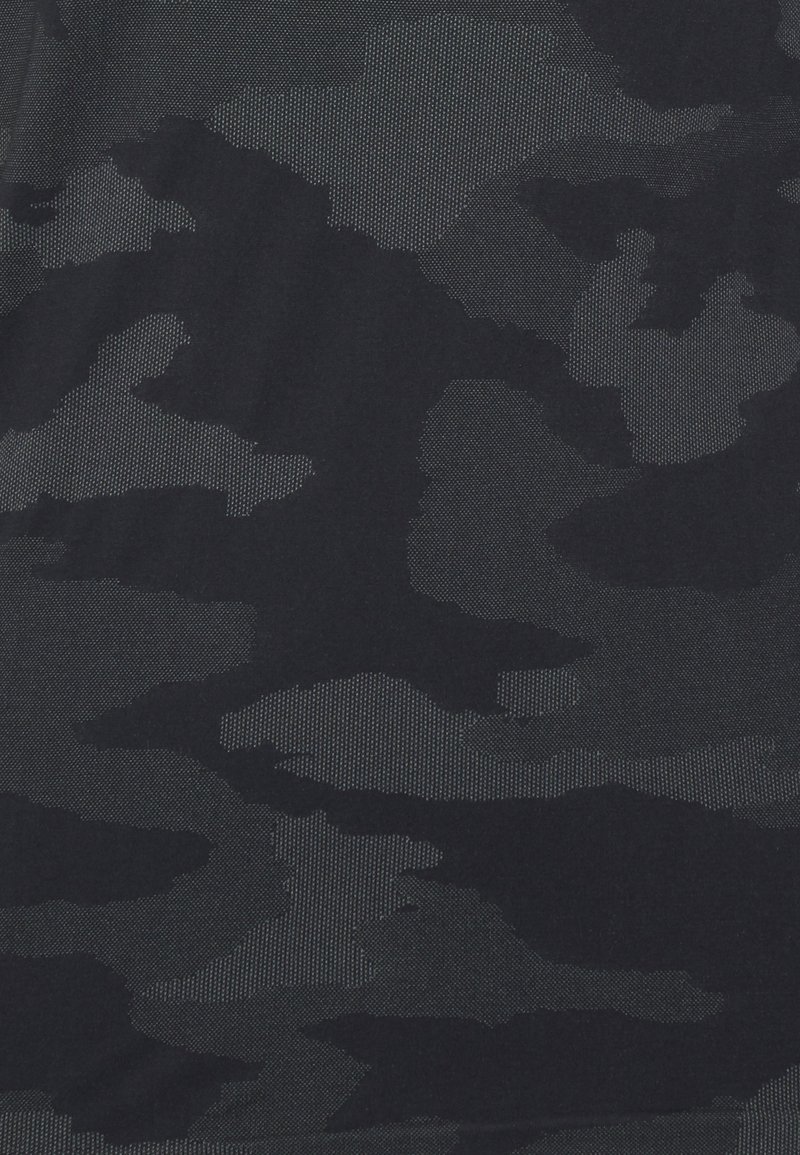 Athleta Momentum Camo Top S Dlouhym Rukavem Black Cerna Zalando Cz Athleta Momentum Camo Top S Dlouhym Rukavem Black Cerna Zalando Cz