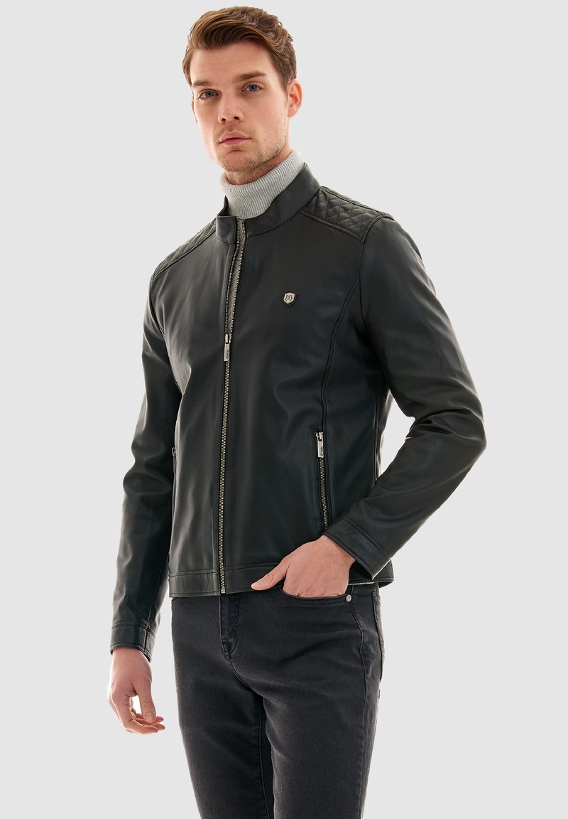 Pierre Cardin Jacka i konstläder - black