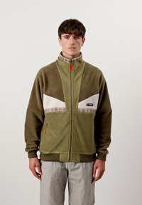 Berghaus TRAMANTANTA JACKET UNISEX - Jakna iz flisa - oak moss/bark/stone