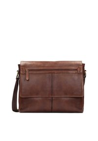 Borsa a tracolla in pelle marrone con pattina pieghevole, tasca anteriore con zip e tracolla regolabile. Presenta dettagli di cuciture e logo del marchio.