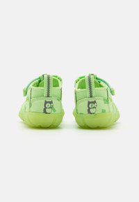 Keen SEACAMP II CNX NAMUK UNISEX  - Pārgājienu sandales - green