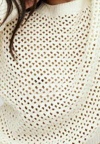 mbyM Sweter