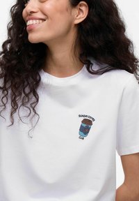 VILA NORA S/S NOOS - T-shirts basic - bright white 6