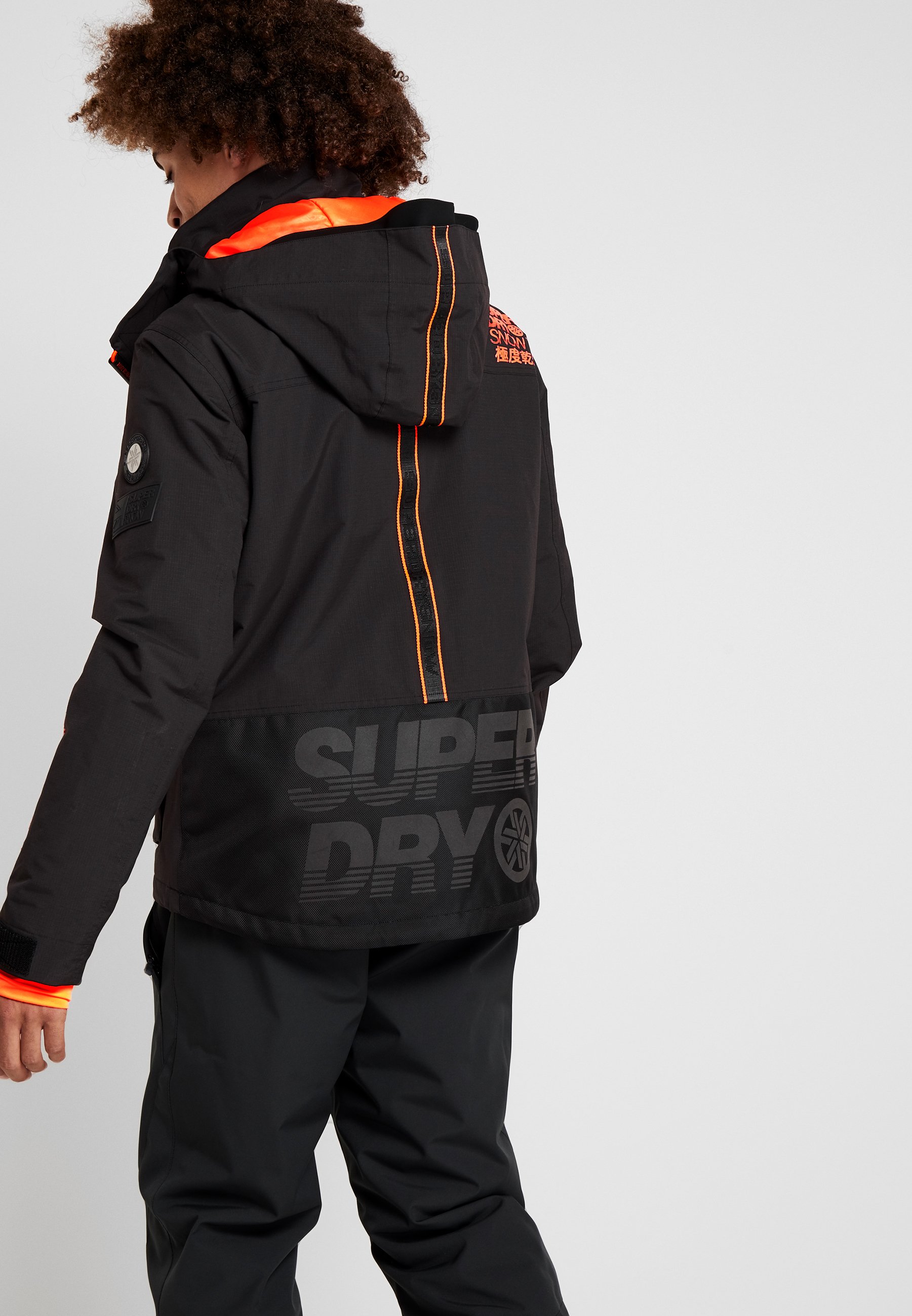 ULTIMATE SNOW RESCUE Snowboardjacke onyx black ULTIMATE SNOW RESCUE Snowboardjacke onyx black