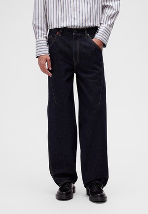 GAP, GAPSTUDIO SEAMED STRAIGHT JEANS - Дънки с прав крачол - dark rinse